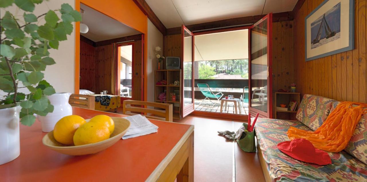 Residence Les Sentes 卡尔康 外观 照片